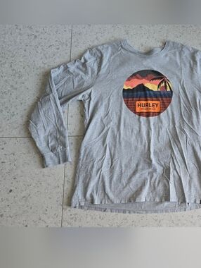 Hurley Long Sleeve T-Shirt Private Beach Large